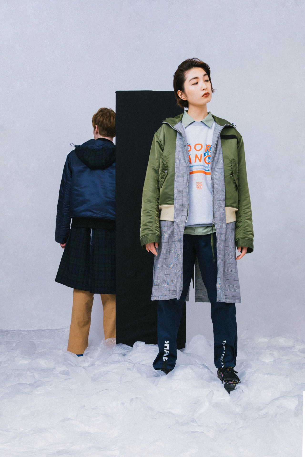 vast222(ヴァースト)/”POOR DANCE” Sweat(プゥア ダンス スウェット)